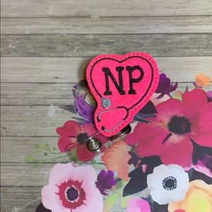 Felt Badge Reel Pink NP Heart
